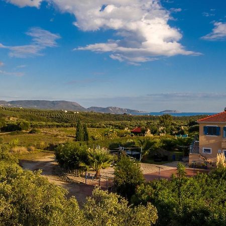 Villa Finiki Messinia Upstairs Eksteriør billede