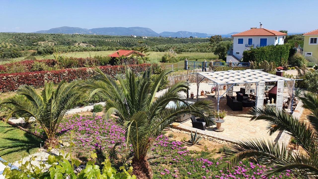 Villa Finiki Messinia Upstairs Eksteriør billede
